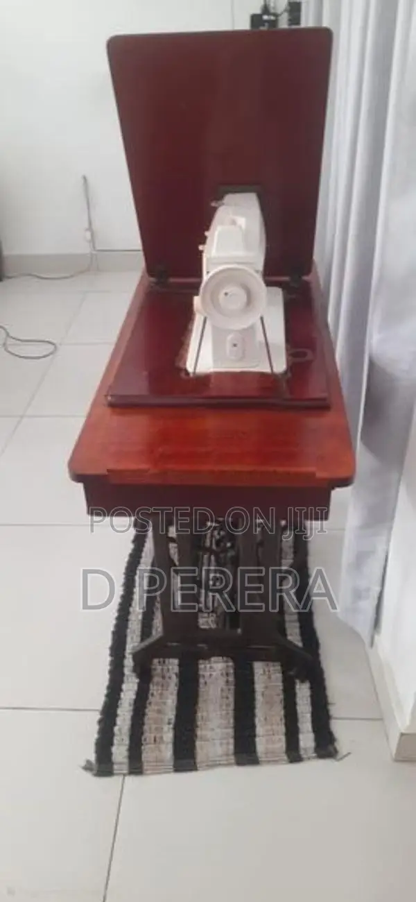 Singer Sewing Machine