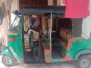 Bajaj RE 2002