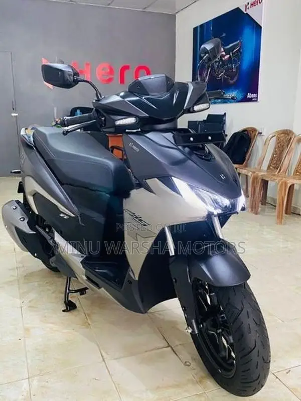 Hero XOOM 125R 2026
