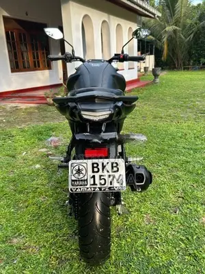 Yamaha FZs Fi V4 2024