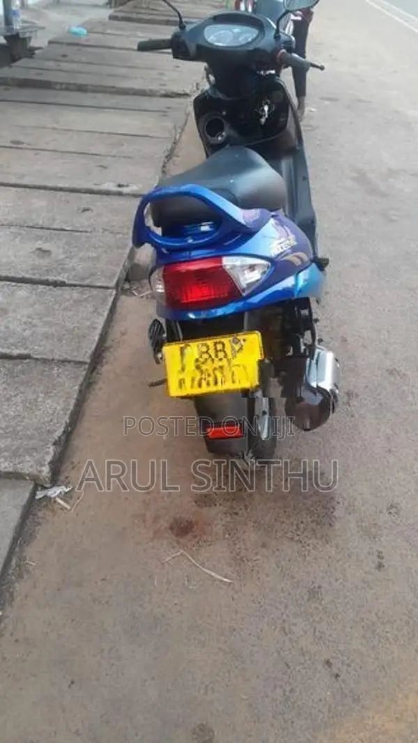 Mahindra Rodeo RZ 2013