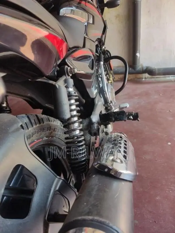 Bajaj Pulsar 150 2017