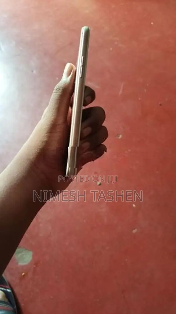 Oppo A57 (Used)