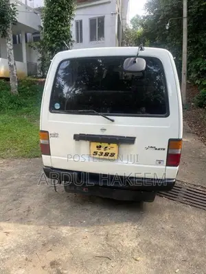 Nissan Caravan 1992