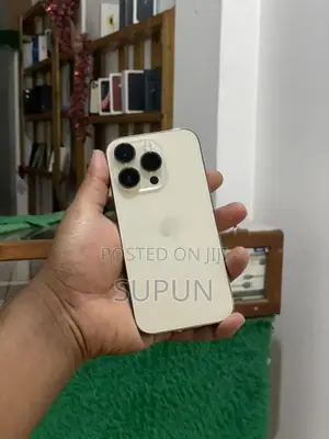 Apple iPhone 14 Pro 256GB (Used)