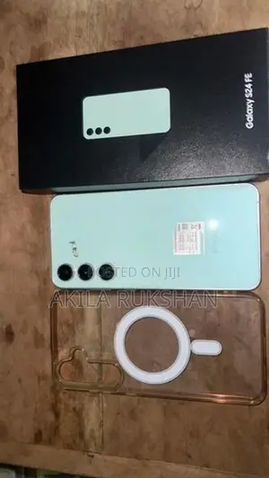 Samsung Galaxy S24 FE (Used)