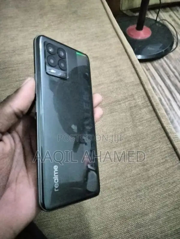 Realme 8 (Used)