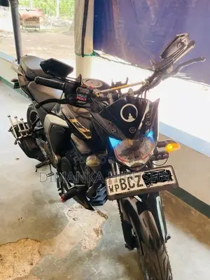 Yamaha FZs V2 2015
