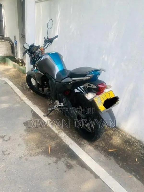 Yamaha FZ S 2017