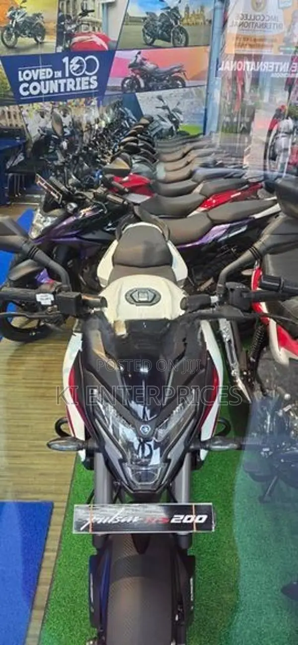 Bajaj Pulsar NS200 2026