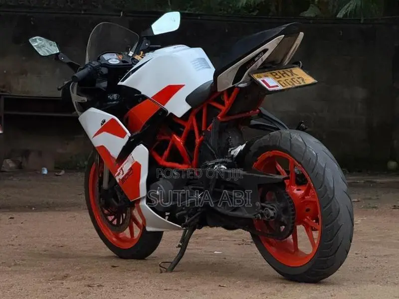 KTM RC 200 2019