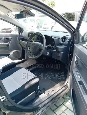 Daihatsu Mira L 2023