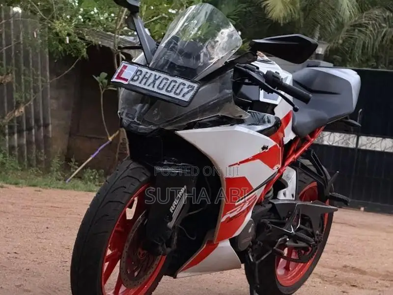KTM RC 200 2019