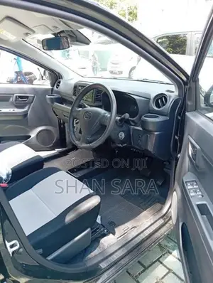 Daihatsu Mira L 2023