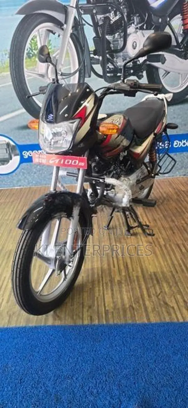 Bajaj CT100 2026