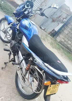 Bajaj Platina 100 2011