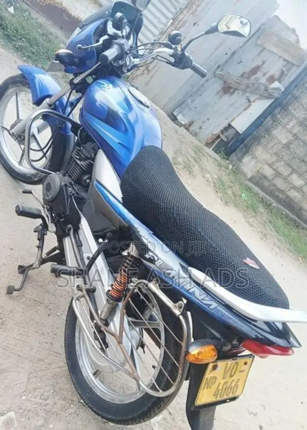 Bajaj Platina 100 2011