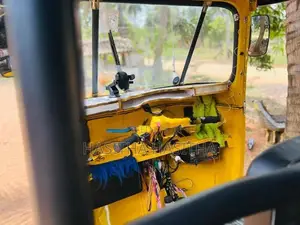 Bajaj RE 2 Strock 1998