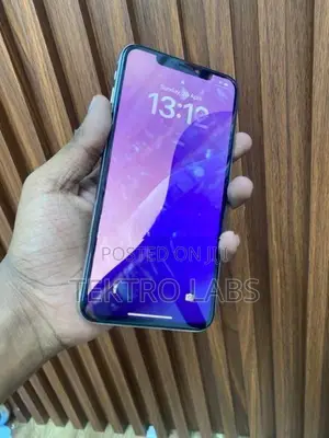 Apple iPhone XS Max (Used)