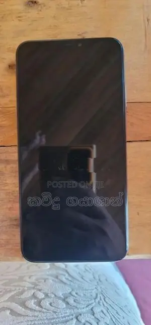Apple iPhone XS Max 64GB (Used)