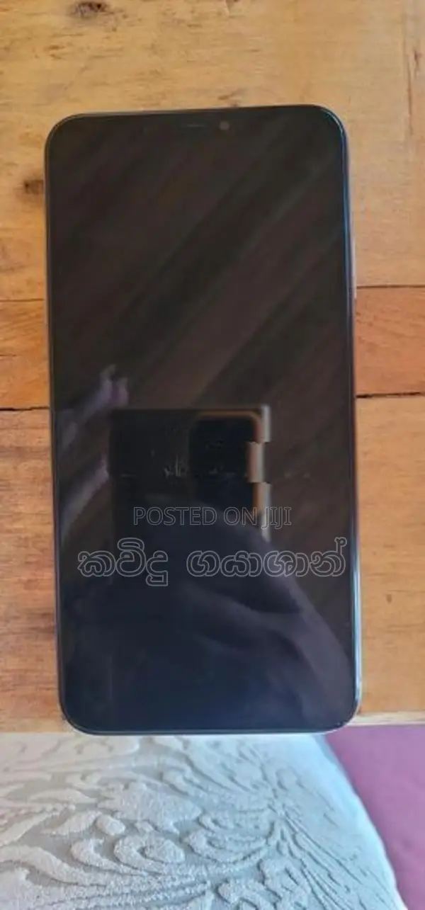 Apple iPhone XS Max 64GB (Used)