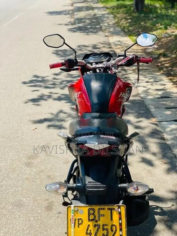 Honda CB Hornet 2017