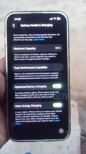 Apple iPhone 13 (Used)