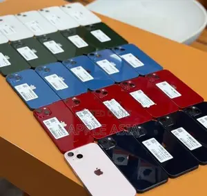 Apple iPhone 13 (Used)