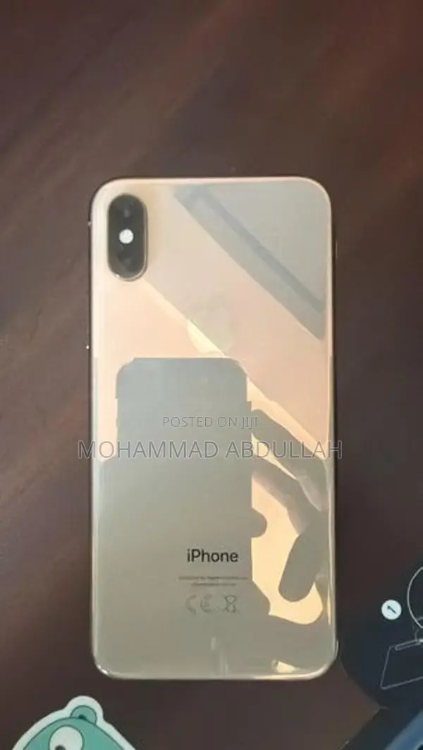 Apple iPhone XS (Used)