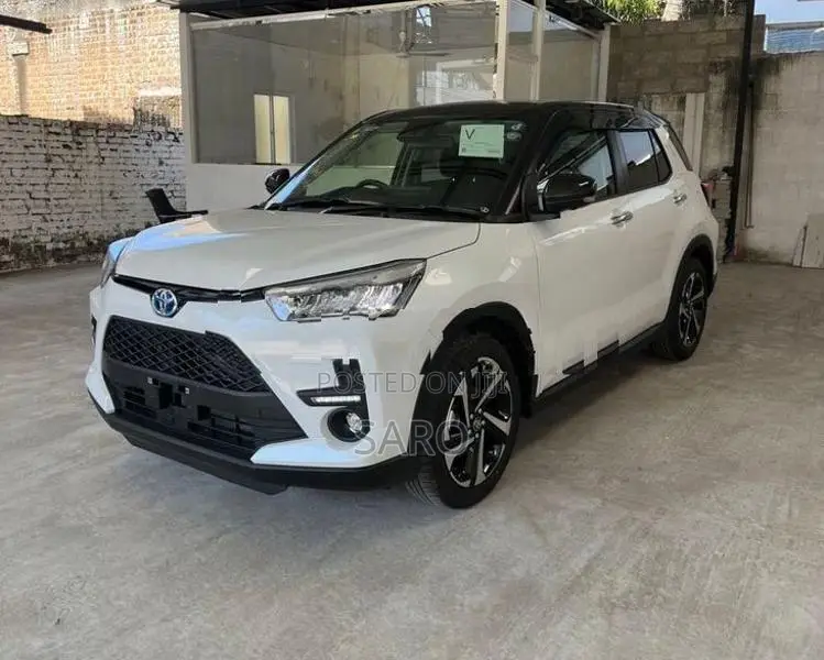 Toyota Raize Z Hybrid 2025