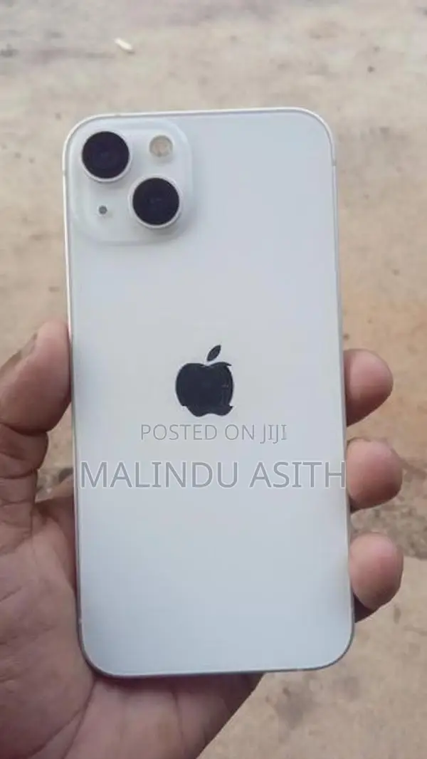Apple iPhone 13 (Used)
