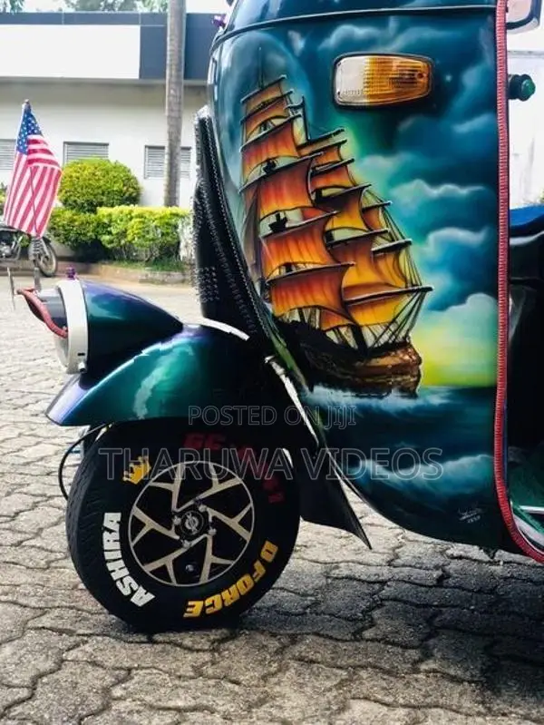 Bajaj RE 2003