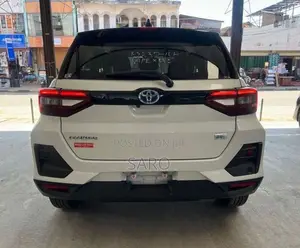 Toyota Raize Z Hybrid 2025