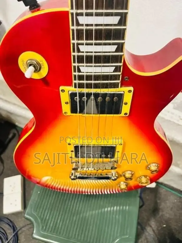 Les Paul Guitar