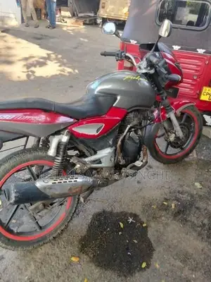 Bajaj Pulsar 180 2008