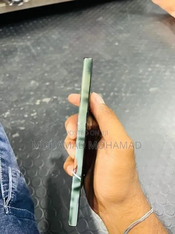 Samsung Galaxy S24 Ultra (Used)