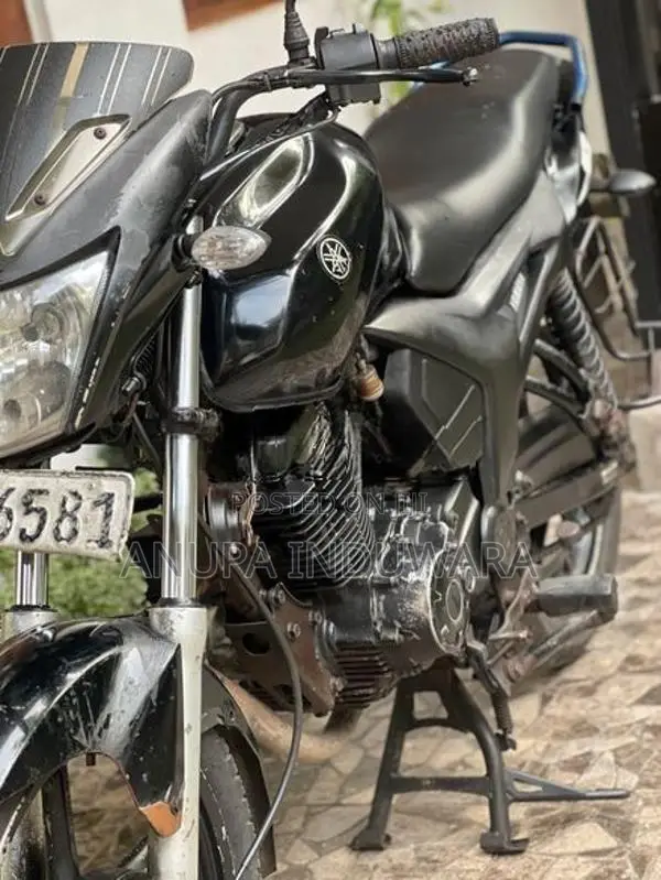 Yamaha SZR 2011