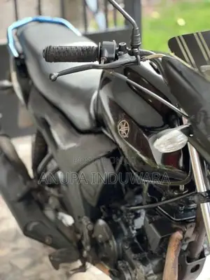 Yamaha SZR 2011