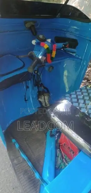 Bajaj RE 1997