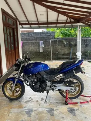 Honda Hornet 2018