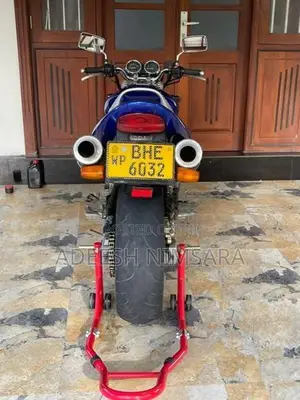 Honda Hornet 2018