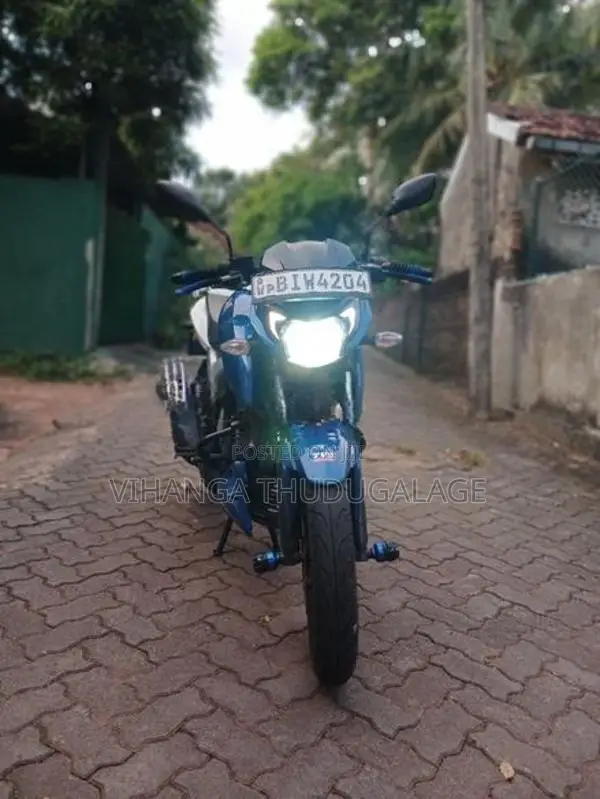 TVS Apache RTR 160 4V 2021