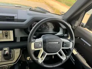 Land Rover Defender Petrol Sunroof 2025