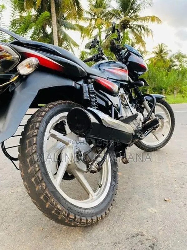 Bajaj Discover 125 2016