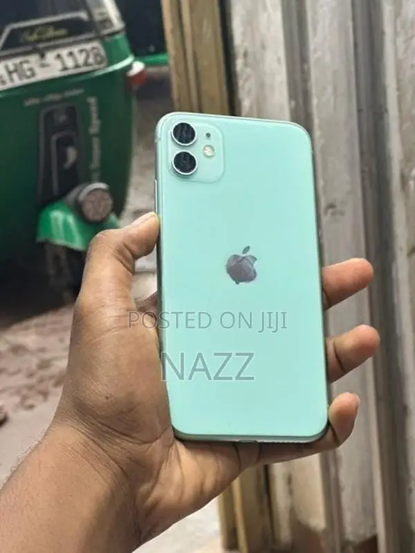 Apple iPhone 11 128GB (Used)