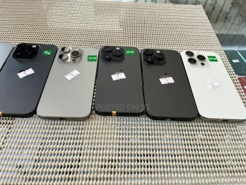 Apple iPhone 15 Pro (Used)