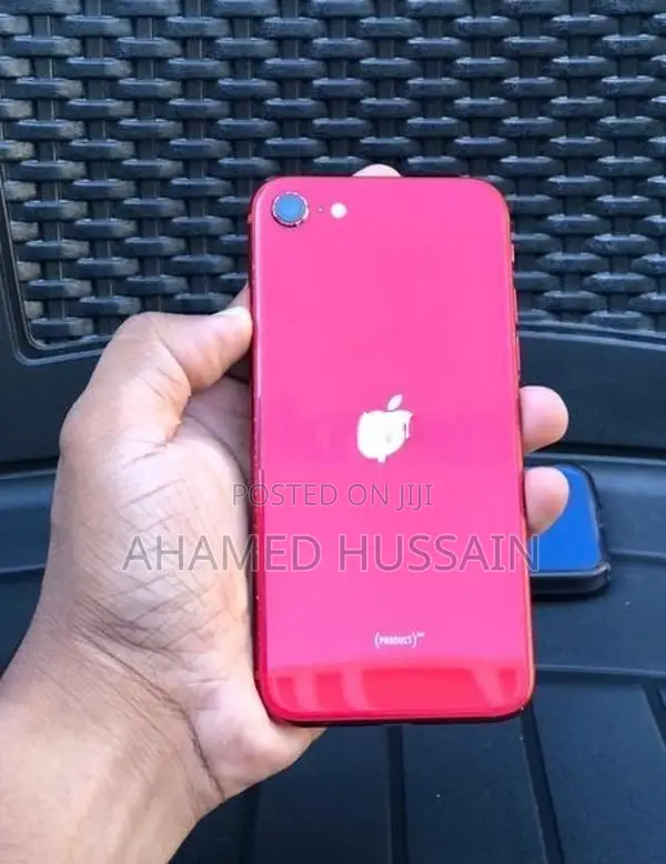 Apple iPhone SE 2 (Used)