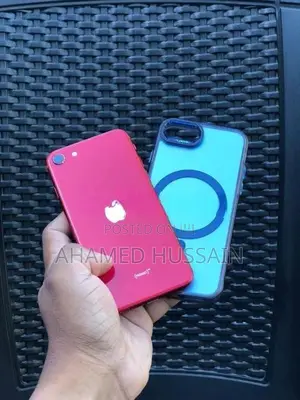 Apple iPhone SE 2 (Used)