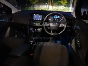 Ford Focus Titanium EcoBoost 2018