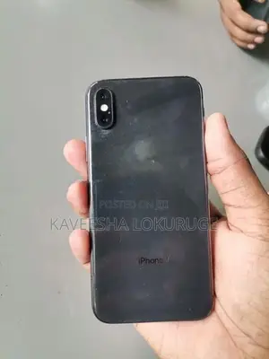 Apple iPhone XS (Used)